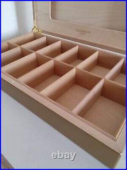 Dammann Frères wooden box 2009 Interior equipped with 12 compartments Gold