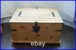 Large Pine Blanket Box Trunk Storage Twin Lidded Coffee Table