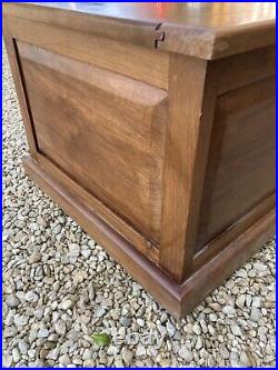 Large Teak Blanket Box / Coffee Table With Storage / Toy Chest