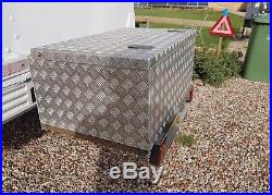 Large aluminium storage box for motorhome