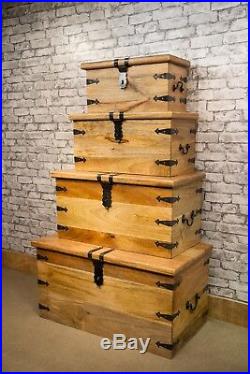 Mantis Natural Mango Fruitwood Strap Chest Storage Dowry Trunk Box (Size 4) Lrg