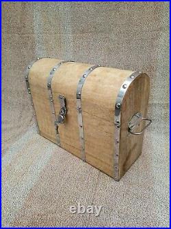 Sea Pirates Wooden Treasure Chest Handmade Lock and Keys Storage Gift Nautical