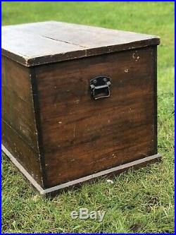 Vintage Antique Very Large Wooden Trunk Chest Storage Toy Blanket Box Table
