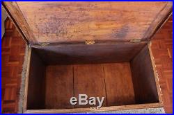 Vintage Old Large Distressed Wooden Trunk Chest Box Storage Coffee Table